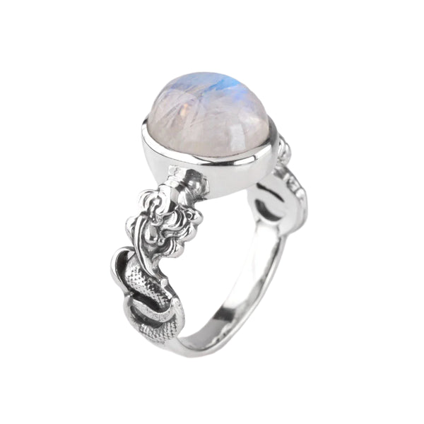 Nick Von K - Mermaid ring in Sterling Silver with Rainbow Moonstone