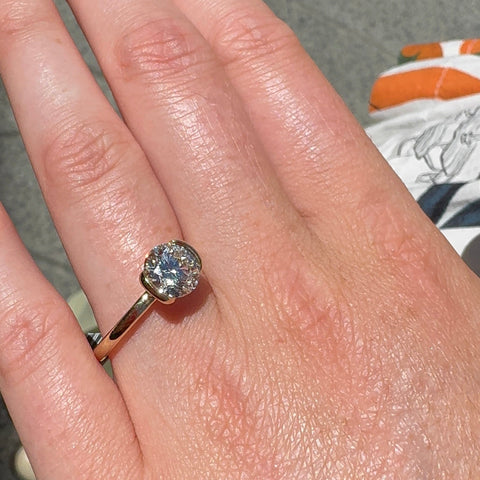 BWJ - 9ct Yellow Gold Certificated 1.50ct  F VS  Lab Grown Diamond Semi Rub Set Solitaire Ring