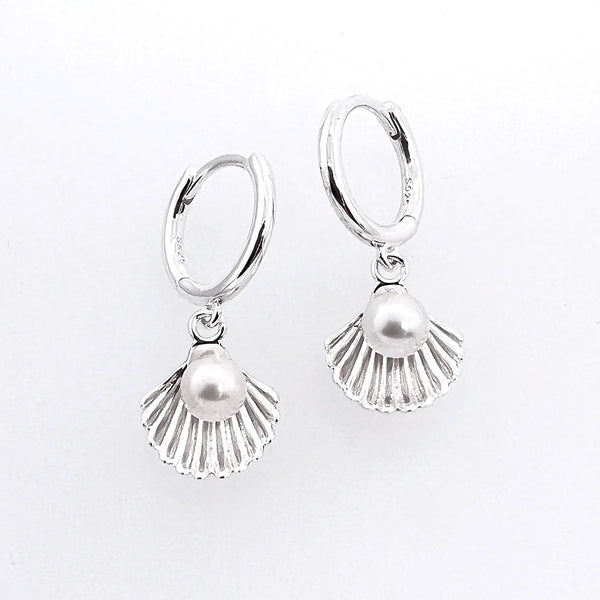 Nick Von K - Venus Pearl Earrings in Silver