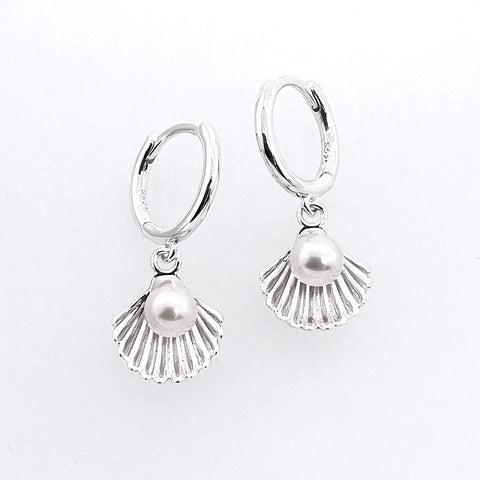 Nick Von K - Venus Pearl Earrings in Silver